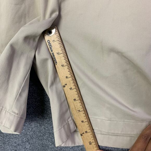 NEW LL Bean Chino Shorts 9" Original Fit Women's SZ‎ 14 Khaki Wrinkle free - Picture 8 of 12